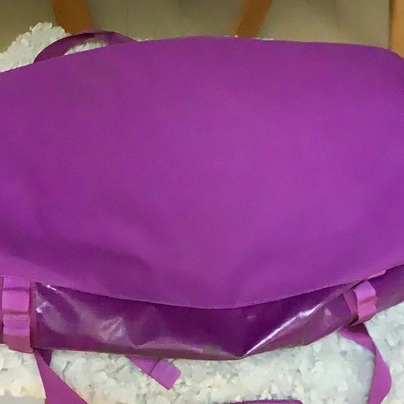 PATAGONIA BLACK HOLE BAG XL NWOT PURPLE - Picture 4 of 4